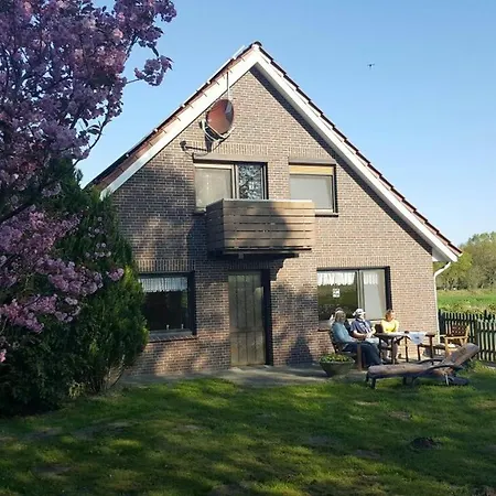 Apartment Ferienhaus Rehwiese Dunum